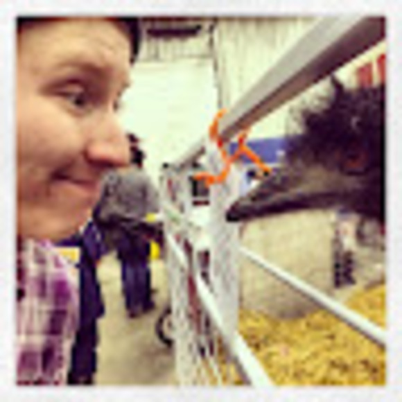 Meet your Posher, Kristy - Picture 1 of 1